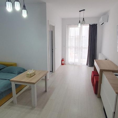Studio Spatios,Intim+ Loc Parcare Propriu,Vedere Panoramica,Utilat De Lux Bukarest Eksteriør billede
